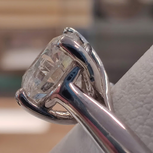 Pawn Shop «88 Pawn», reviews and photos, 634 W Veterans Pkwy, Yorkville, IL 60560, USA