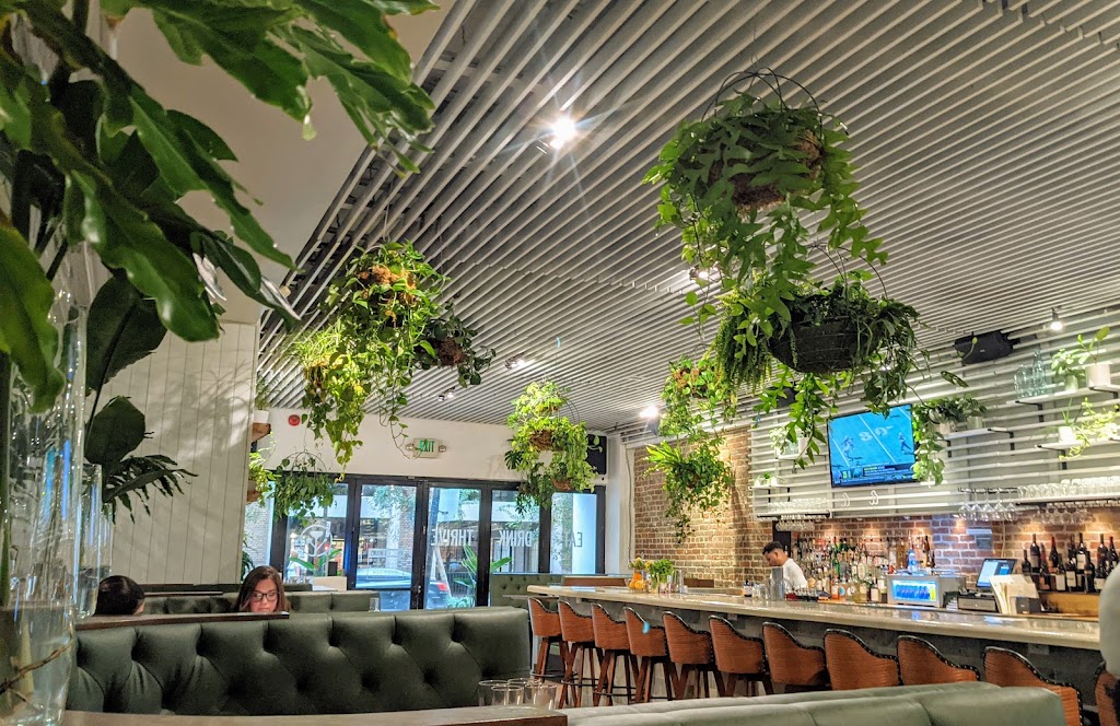 Thrive Cocktail Lounge & Eatery Orlando, FL 32801 Menu, Hours