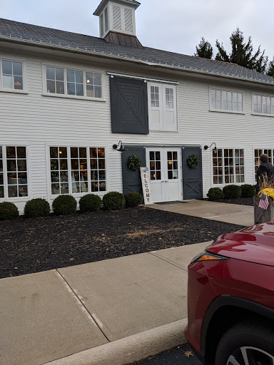 Home Goods Store «Real Deals On Home Decor», reviews and photos, 75 Westgate Dr NE, Newark, OH 43055, USA