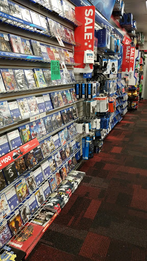 Video Game Store «GameStop», reviews and photos, 1697 Monmouth St STE B, Newport, KY 41071, USA