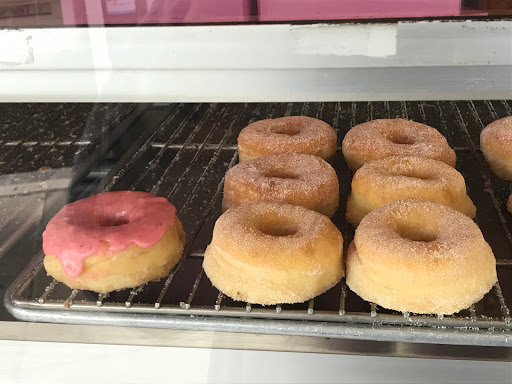 Donut Shop «Monarch Donuts», reviews and photos, 15 Huntington Dr, Arcadia, CA 91007, USA