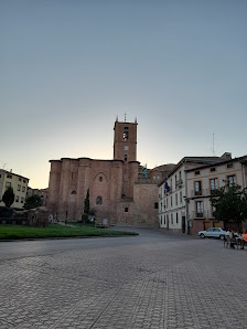 Hostal Rural La Ribera C. Obispo, 8, 26310 Badarán, La Rioja, España