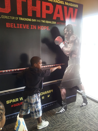 Movie Theater «AMC Marple 10», reviews and photos, 400 S State Rd, Springfield, PA 19064, USA