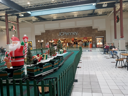 Shopping Mall «Beaver Valley Mall», reviews and photos, 570 Beaver Valley Mall Blvd, Monaca, PA 15061, USA