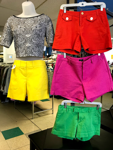 Stores and Shopping «Frugalista», reviews and photos, 3069 Mt Pleasant St NW, Washington, DC 20009, USA