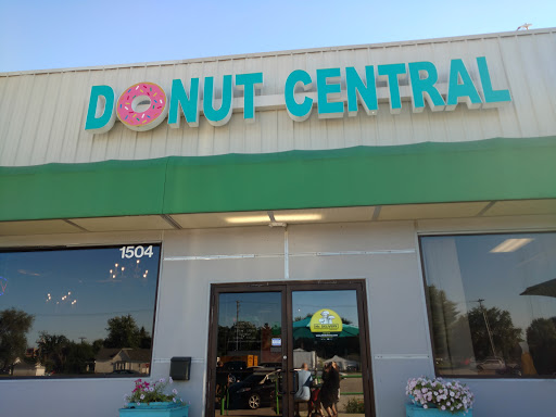 Donut Shop «Donut Central», reviews and photos, 1504 Central Ave, Columbus, IN 47201, USA