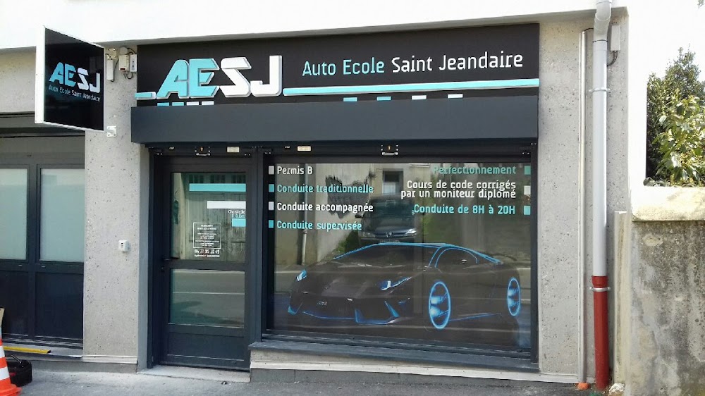 photo de l'auto ecole Auto-Ecole Saint Jeandaire
