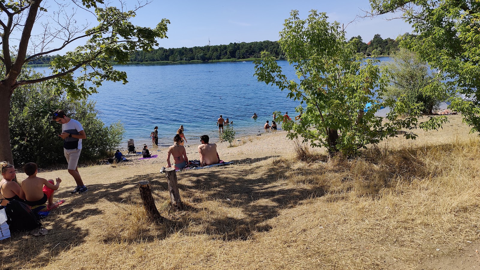 Strand am Kulkwitzer See'in fotoğrafı imkanlar alanı