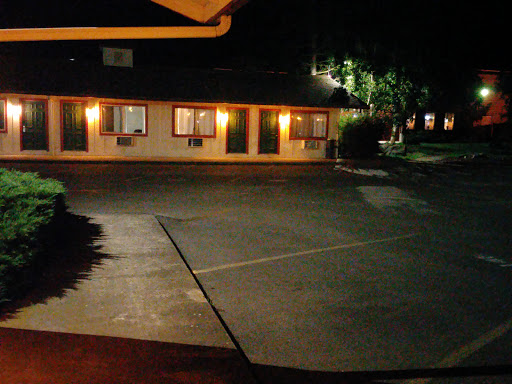 Truck Stop «Pioneer Villa Truck Plaza Inc», reviews and photos, 33180 OR-228, Halsey, OR 97348, USA