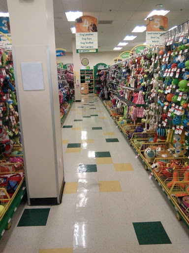 Pet Supply Store «Pet Supplies Plus», reviews and photos, 601 Portion Rd, Lake Ronkonkoma, NY 11779, USA
