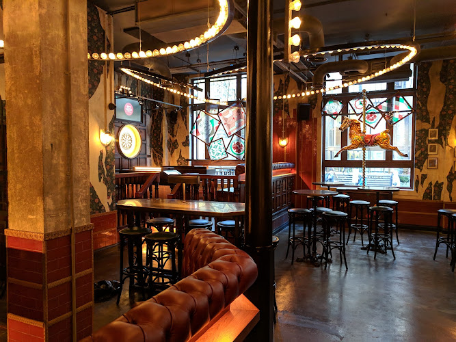 4 Must-Visit Dart Bars in GB for an Unforgettable Experience