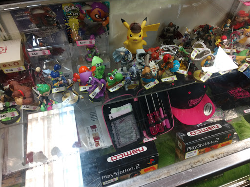 Video Game Store «Pink Gorilla University District», reviews and photos, 4341 University Way NE, Seattle, WA 98105, USA