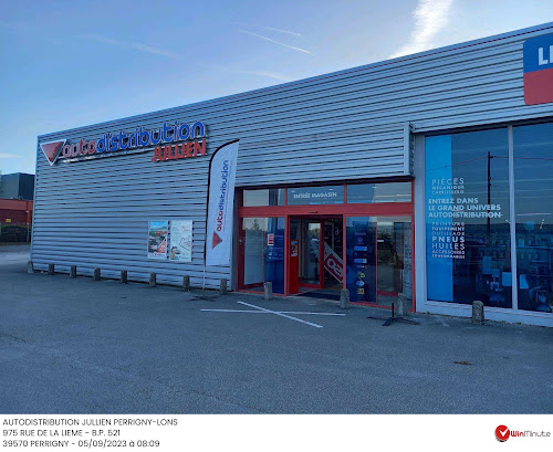 Magasin de pièces de rechange automobiles Autodistribution Perrigny