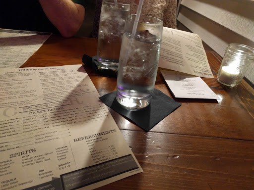 Wine Bar «Cellar 59 Wine Bar & Wine Shop», reviews and photos, 3984 Kent Rd, Stow, OH 44224, USA