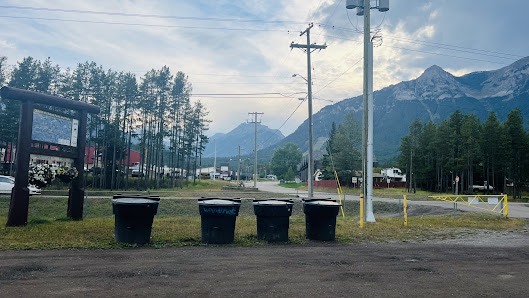 Elkford Municipal Campground 350 Elk Valley Hwy, Elkford, BC V0B 1H0, Canada