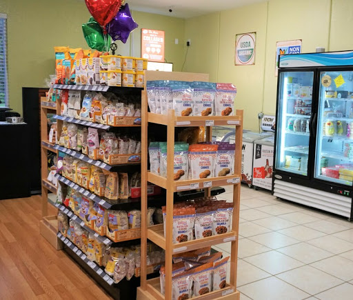 Health Food Store «The Green Apple Health Foods», reviews and photos, 175 Rolling Acres Rd, Lady Lake, FL 32159, USA