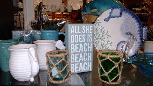 Gift Shop «Winterwood Gift & Christmas Shoppe», reviews and photos, 3137 U.S. 9, Rio Grande, NJ 08242, USA