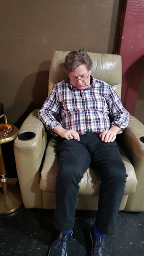 Tobacco Shop «Stogies Cigar Lounge», reviews and photos, 230 W Pine St, Lodi, CA 95240, USA