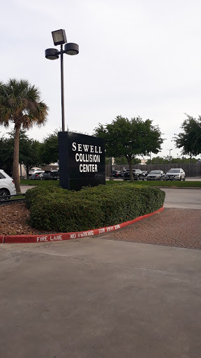 Auto Body Shop «Sewell Collision Center of Houston», reviews and photos, 111 Stage Runn Dr, Houston, TX 77090, USA