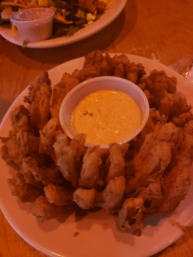 Shopping Mall «Merritt Park Shopping Center», reviews and photos, 1762 Merritt Blvd, Dundalk, MD 21222, USA