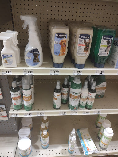 Pet Supply Store «PetSmart», reviews and photos, 865 Colusa Ave, Yuba City, CA 95991, USA