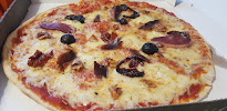 Plats et boissons du Pizzeria Séb' PIZZA - Fauconnières à Montélier - n°5