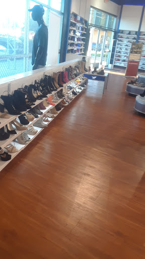 Shoe Store «Shiekh Shoes», reviews and photos, 7215 Stockton Blvd, Sacramento, CA 95823, USA