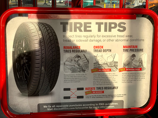 Tire Shop «Discount Tire Store - Brentwood, TN», reviews and photos, 7135 Bakers Bridge Ave, Brentwood, TN 37027, USA