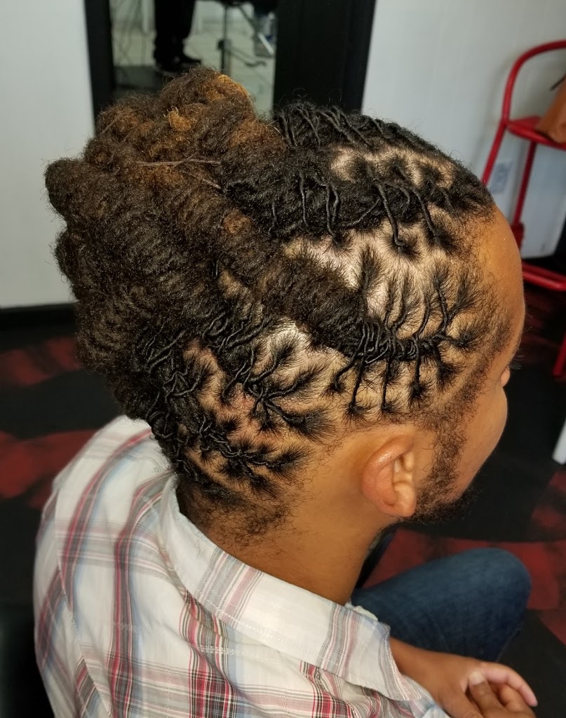 Deon's Style and Barbershop 35405