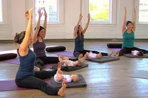 YogaMums Pregnancy & Baby Classes