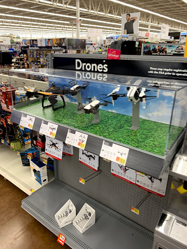 Department Store «Walmart Supercenter», reviews and photos, 3240 Wilkinson Blvd, Charlotte, NC 28208, USA