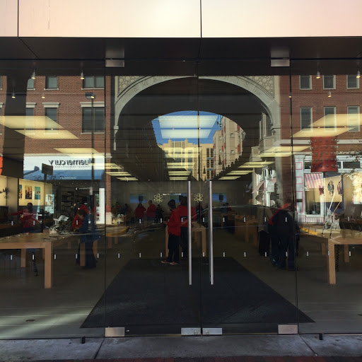 Apple Bethesda Row