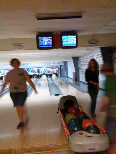 Bowling Alley «Savannah Bowling Center», reviews and photos, 320 Malcomb St, Savannah, TN 38372, USA