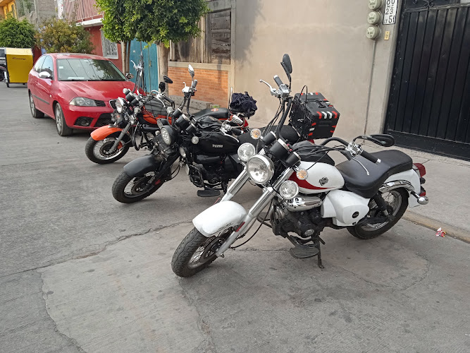 Reparadora de motocicletas Charly's