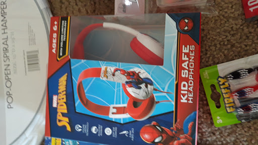 Variety Store «Five Below», reviews and photos, 8250 Kingsridge Road, Dayton, OH 45459, USA