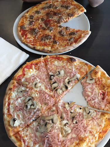 Anmeldelser af Fasanen Pizza i Køge - Pizza