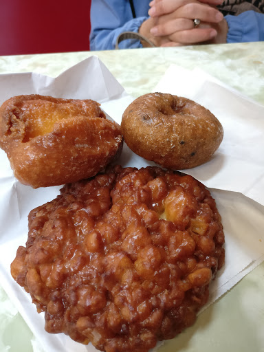 Donut Shop «King Donuts», reviews and photos, 9232 Rainier Ave S, Seattle, WA 98118, USA