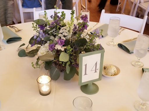 Florist «Glendale Florist», reviews and photos, 1133 Congress Ave, Glendale, OH 45246, USA