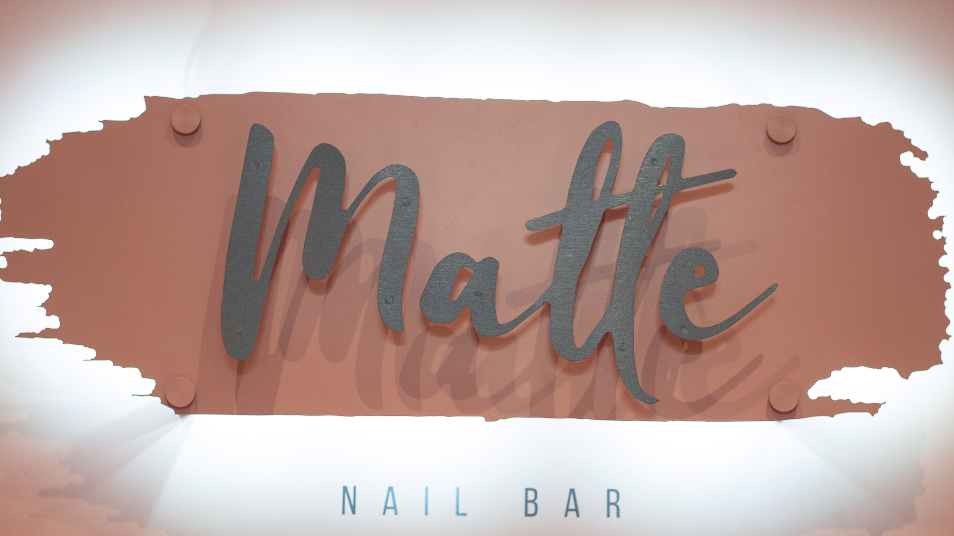 Matte Nail Bar