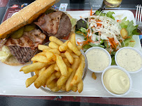 Plats et boissons du Restaurant Friterie Snack St Lazare à Maubeuge - n°1