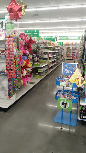 Dollar Store «Dollar Tree», reviews and photos, 9809 Main St #100, Damascus, MD 20872, USA