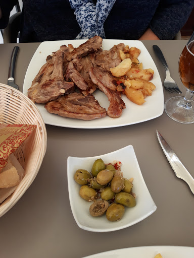 Bar Restaurante alymar en Constantina