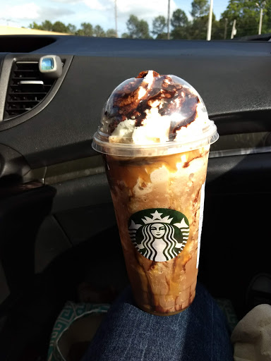 Coffee Shop «Starbucks», reviews and photos, 2034 N Highland Ave, Jackson, TN 38305, USA