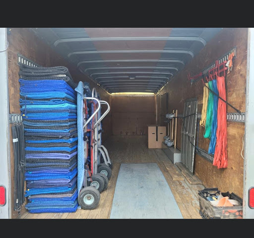 Moving and Storage Service «Kentuckiana Moving LLC, Movers | New Albany Movers | Jeffersonville Movers», reviews and photos, 2011 Southern Hills Dr, Borden, IN 47106, USA