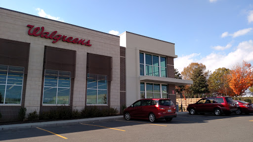 Walgreens, 111 Advent Ct, Cary, NC 27518, USA, 