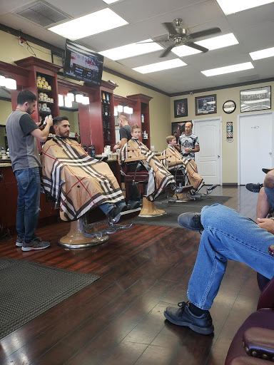 Barber Shop «R & B Barber Shop», reviews and photos, 2910 N Hayden Rd, Scottsdale, AZ 85251, USA