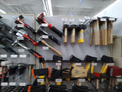 Hardware Store «Harbor Freight Tools», reviews and photos, 990 N Court St, Medina, OH 44256, USA