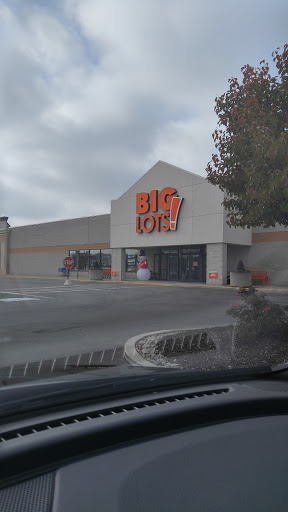 Discount Store «Big Lots», reviews and photos, 1588 Spring Meadows Dr, Holland, OH 43528, USA