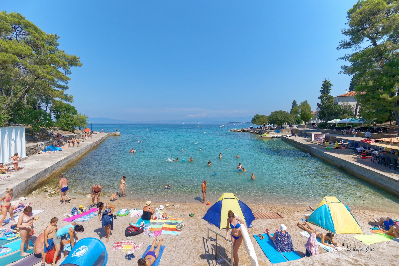 Photo of Draga beach with turquoise pure water surface