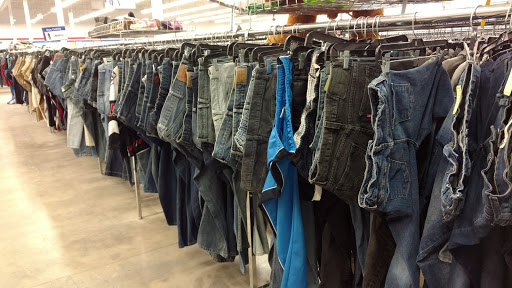 Thrift Store «Salvation Army», reviews and photos, 7900 Tylersville Square Dr, West Chester Township, OH 45069, USA
